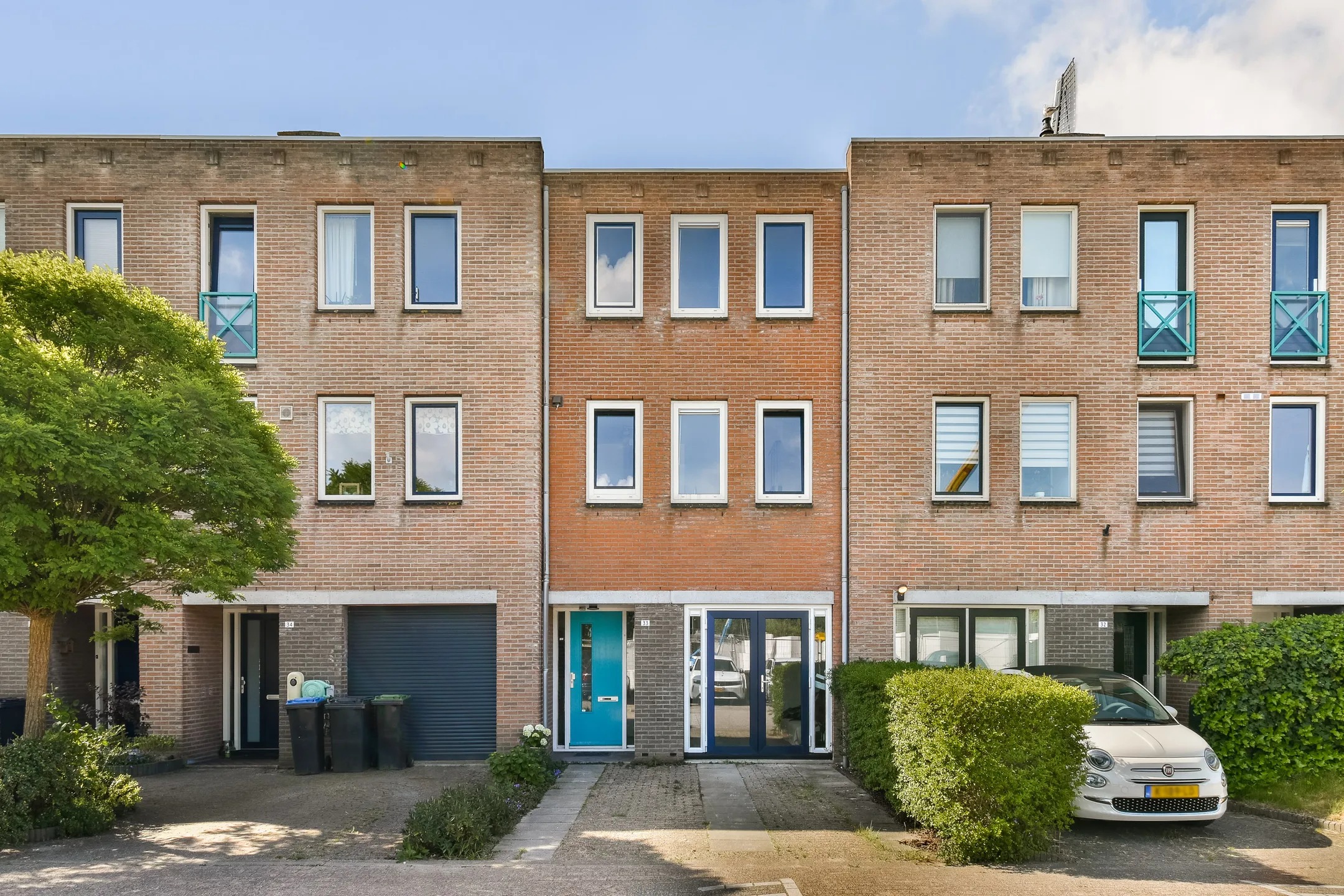 Tussenwoning (split-level woning) Dirk Gerhardtstraat 33 in Schiedam