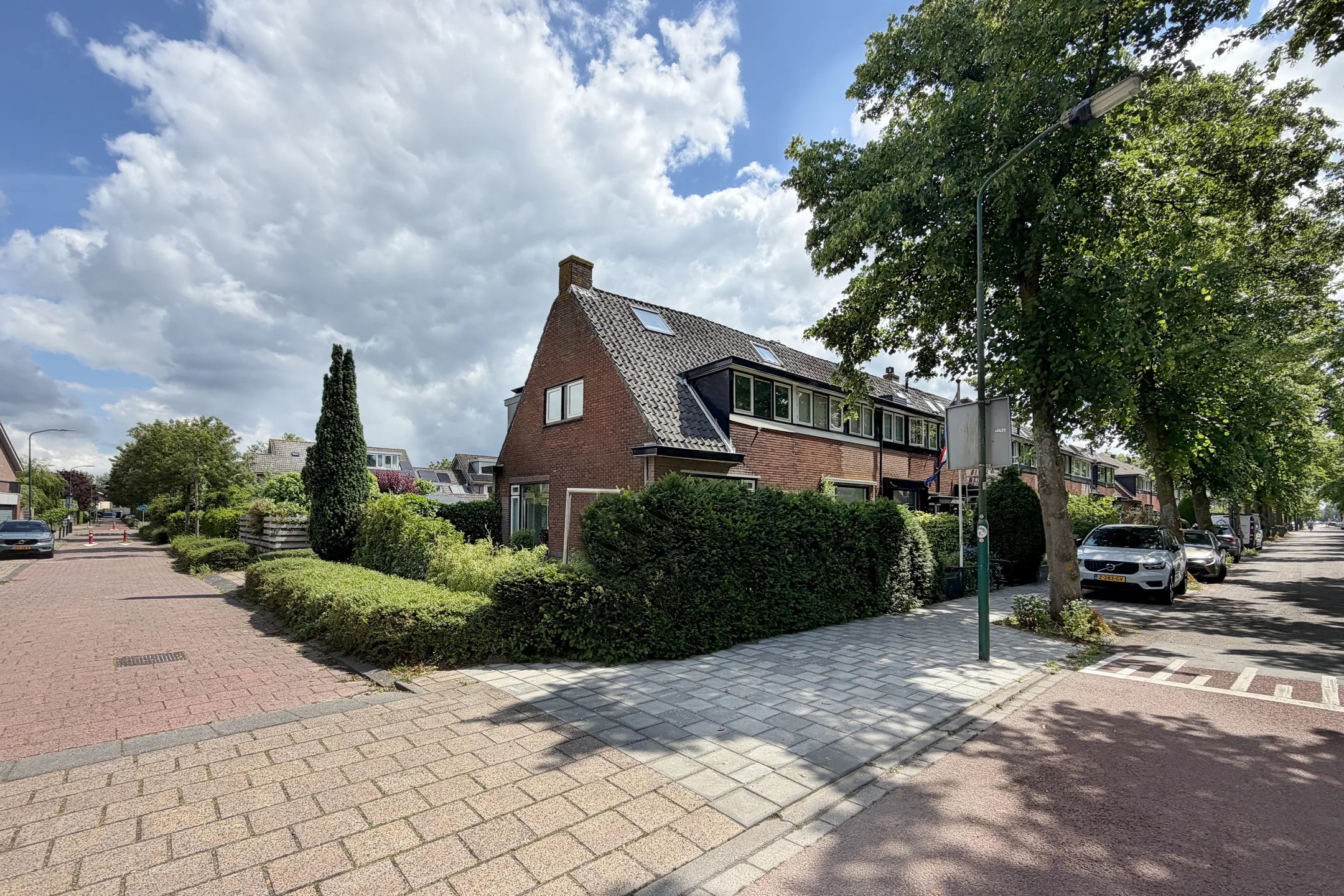 Hoekwoning Driehoekslaan 56 in Maarssen