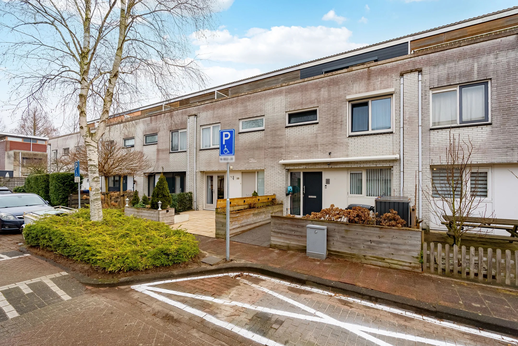 Tussenwoning F. Bordewijkstraat 10 in Almere