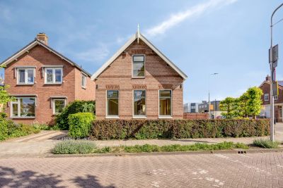 Vrijstaande woning Burgemeester van der Willigenstraat 18 in Lekkerkerk