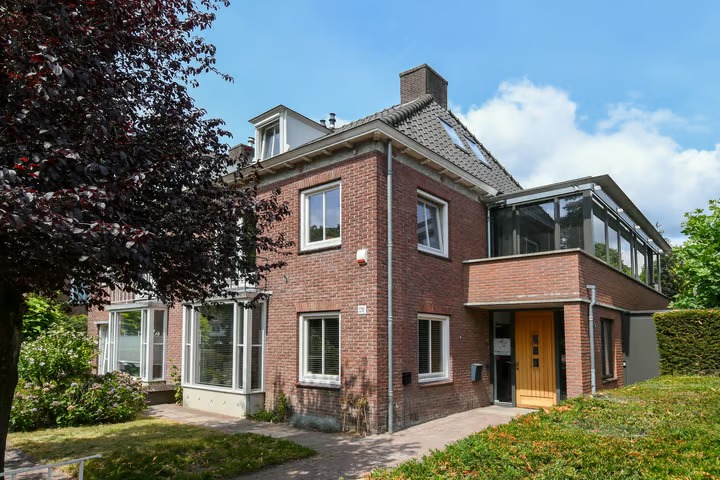 2-onder-1-kapwoning Floralaan West 278 A in Eindhoven