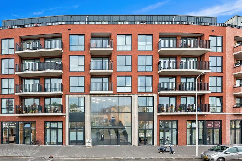 Portiekflat Zeesluisweg 60 H Den Haag