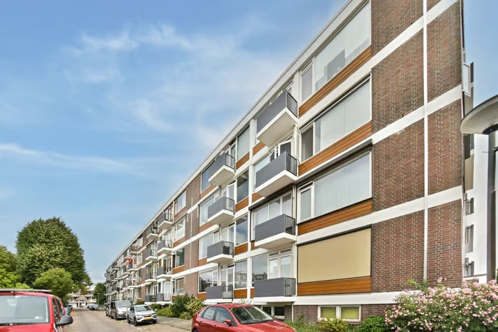 Galerijflat van der Werffstraat 196 in Vlaardingen