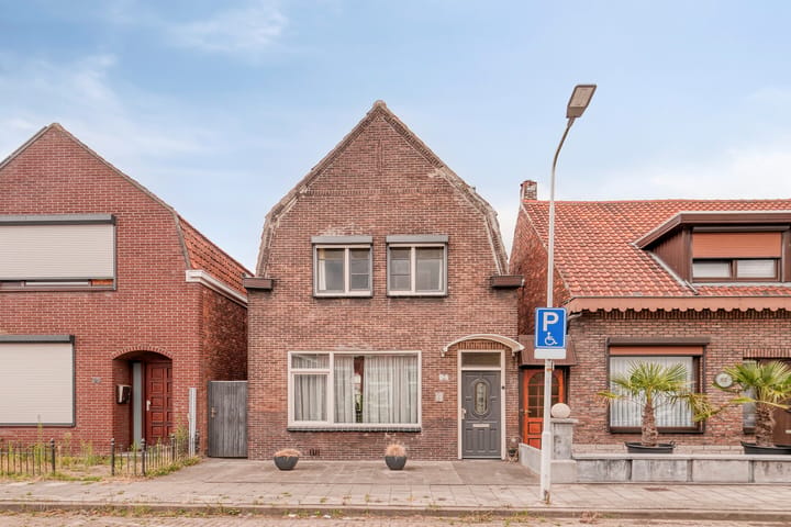 Eengezinswoning, vrijstaande woning Middenstraat 94 Sluiskil