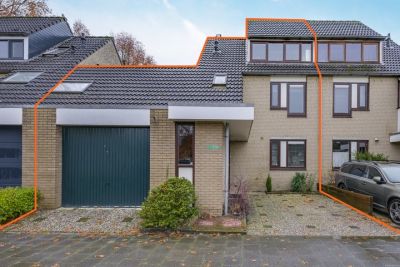 Eengezinswoning, geschakelde 2-onder-1-kapwoning Valkenkamp 706 in Maarssen