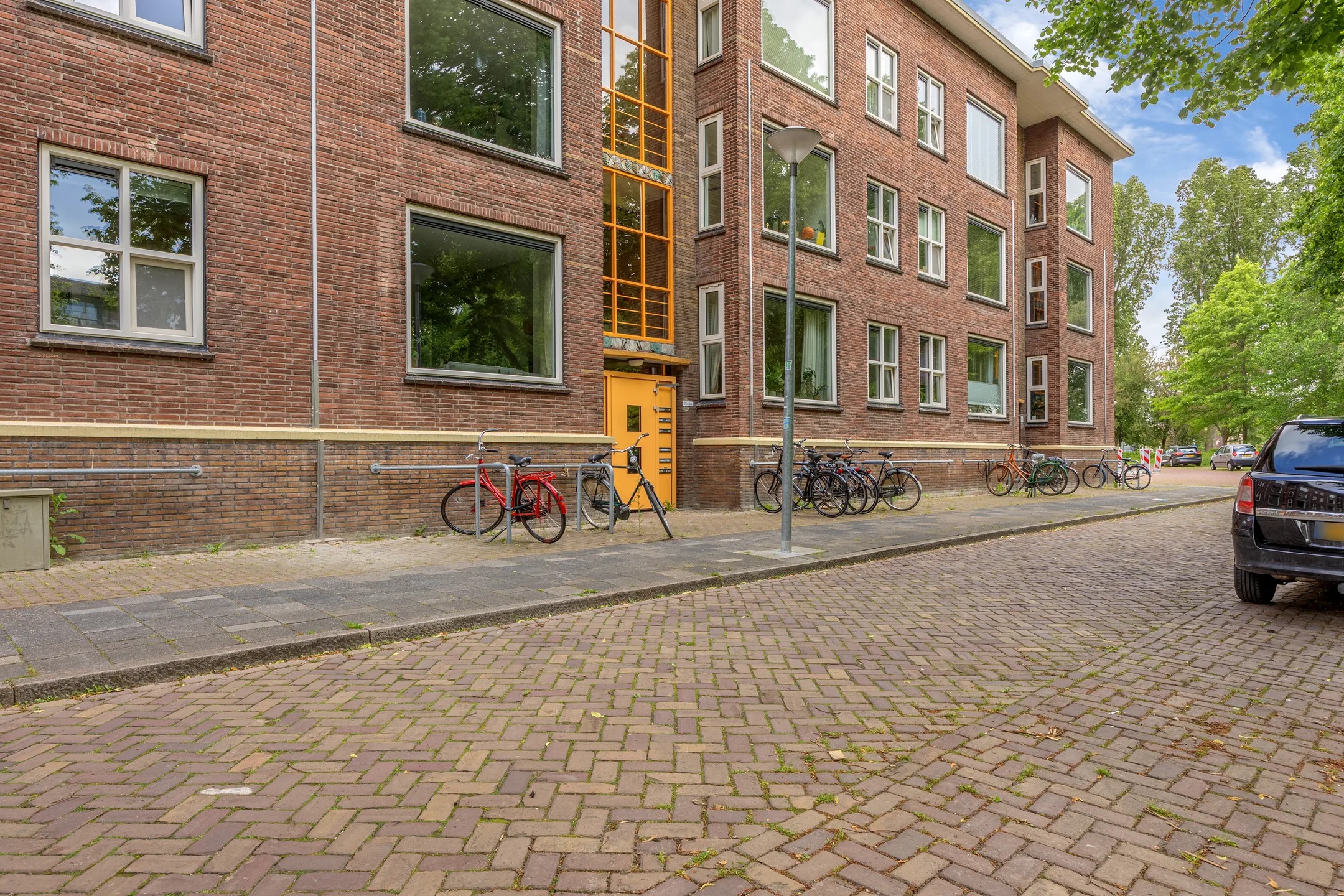 Portiekflat Paramaribostraat 76 Groningen