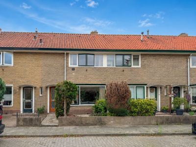 Tussenwoning Saturnusstraat 15 in Hilversum
