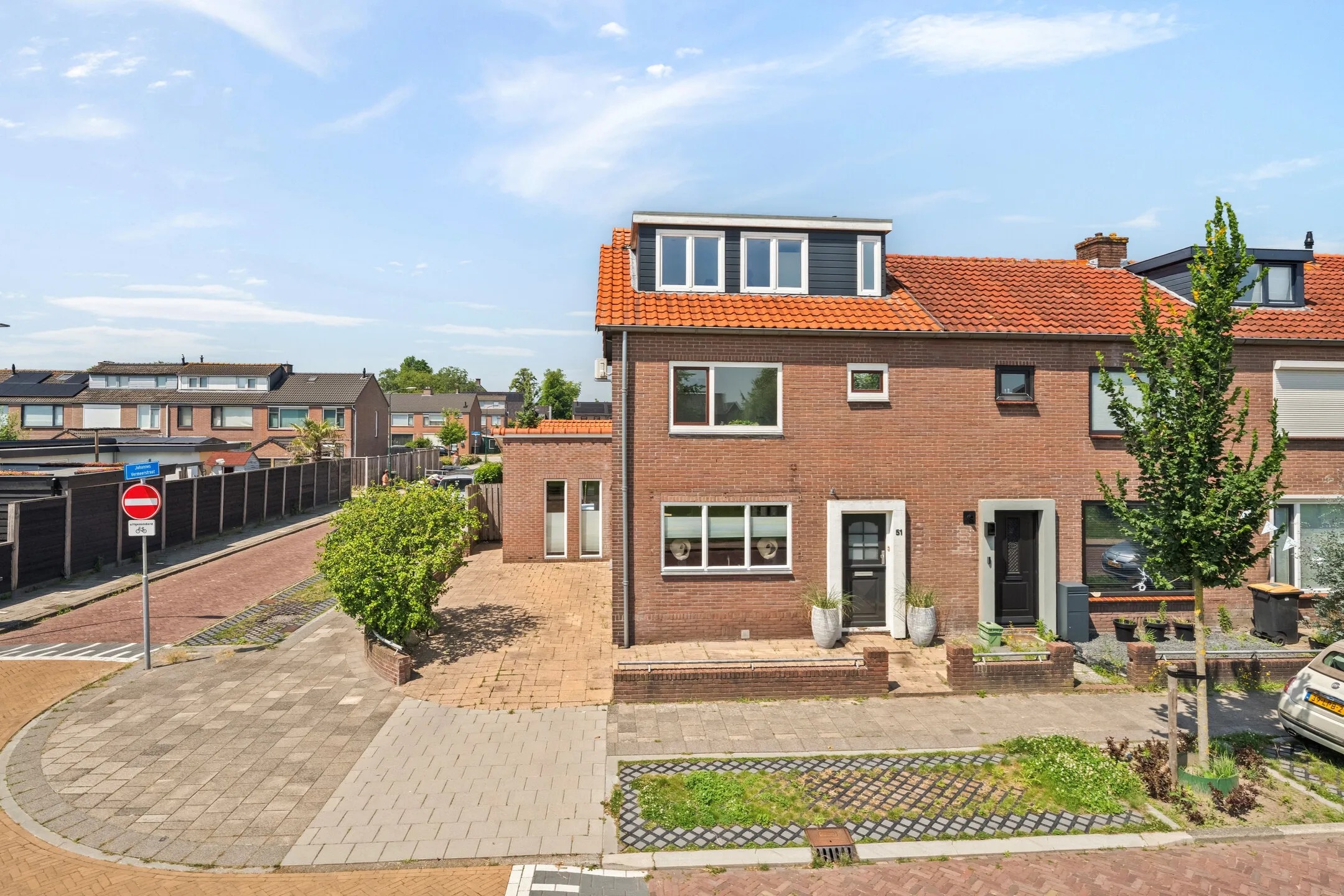 Hoekwoning Verlengde Oostsingel 51 in Bunschoten-Spakenburg