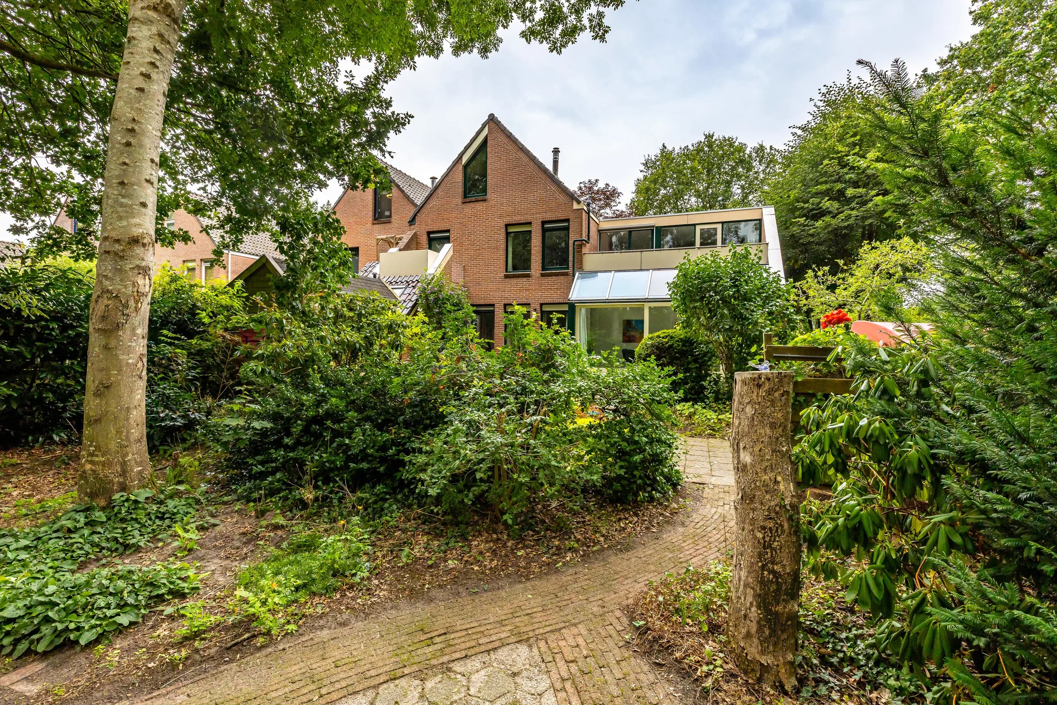 2-onder-1-kapwoning Middenweg 107 in Annen