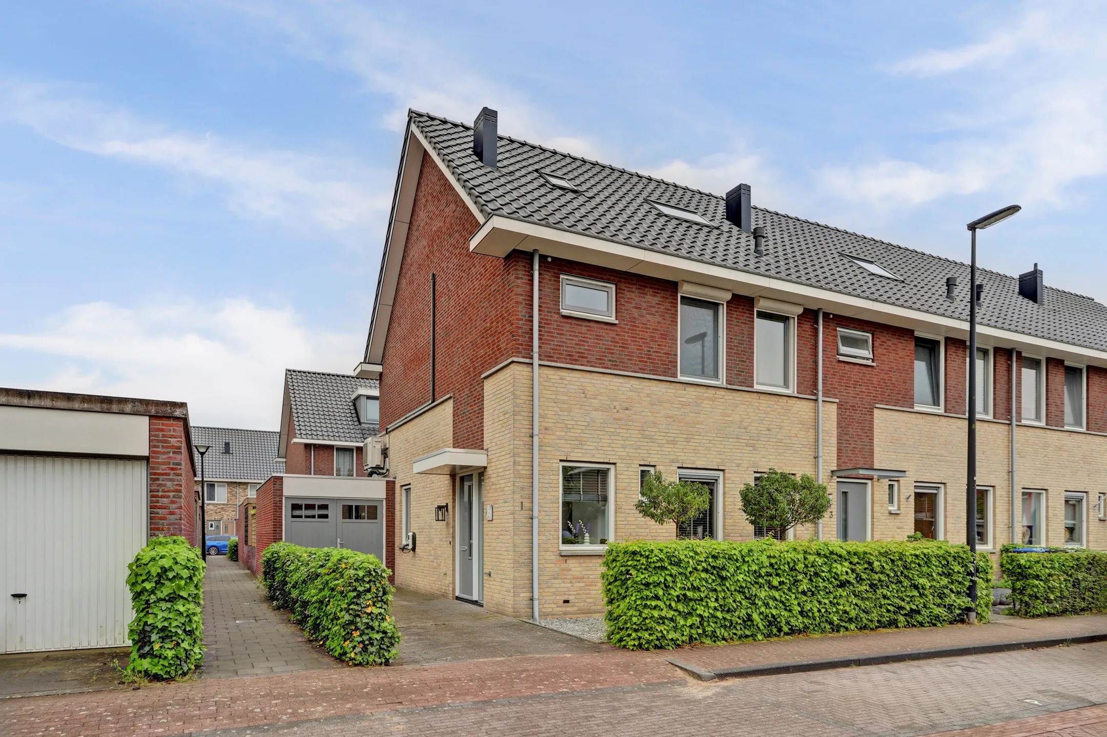 Hoekwoning Kievit 1 in Meerkerk
