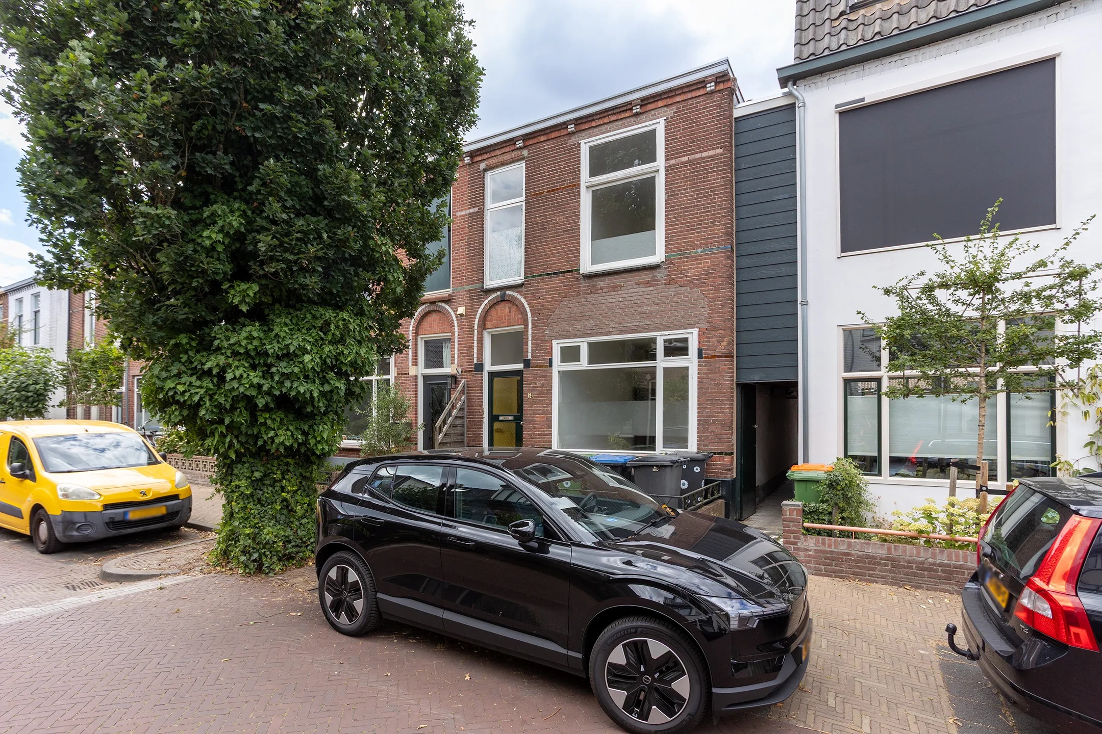 Tussenwoning Tulpstraat 54 in Hilversum