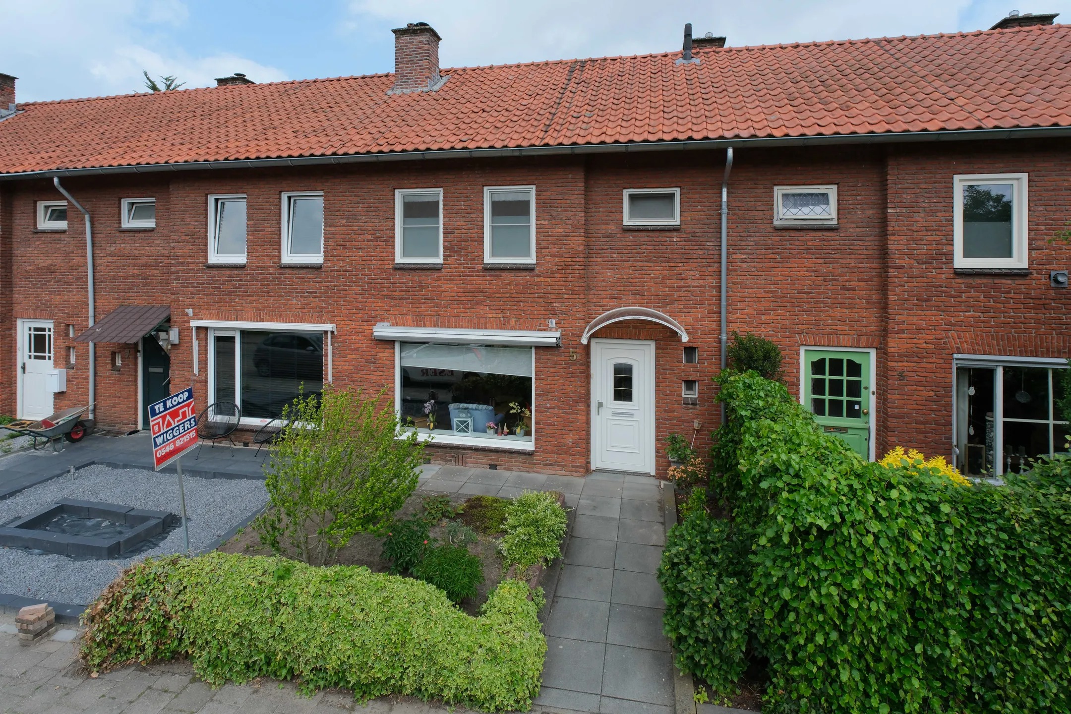 Tussenwoning Rembrandtlaan 5 in Almelo