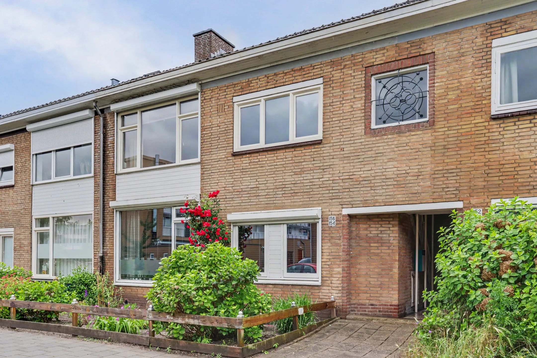 Bovenwoning J.H.W. Robersstraat 156 in Enschede