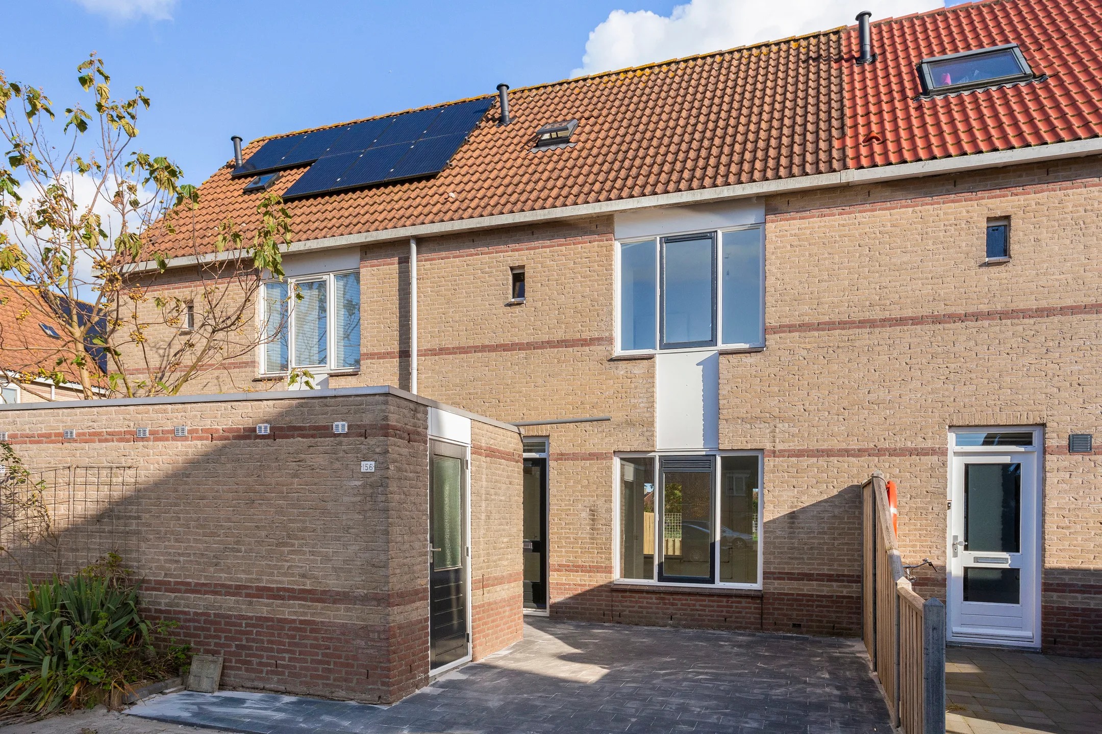 Tussenwoning Rhônestraat 156 in Lelystad
