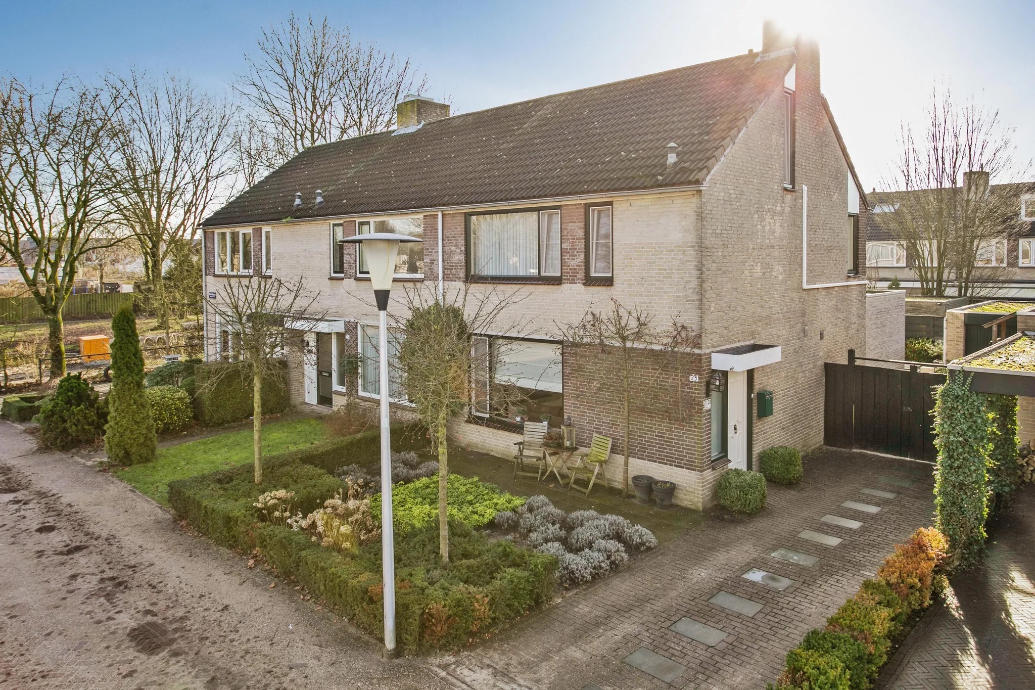 Hoekwoning Brahmslaan 23 in Helmond