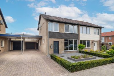 2-onder-1-kapwoning Saturnusstraat 4 in Berlicum