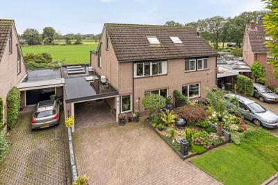 Eengezinswoning, 2-onder-1-kapwoning IJssel de Schepperstraat 20 in Okkenbroek