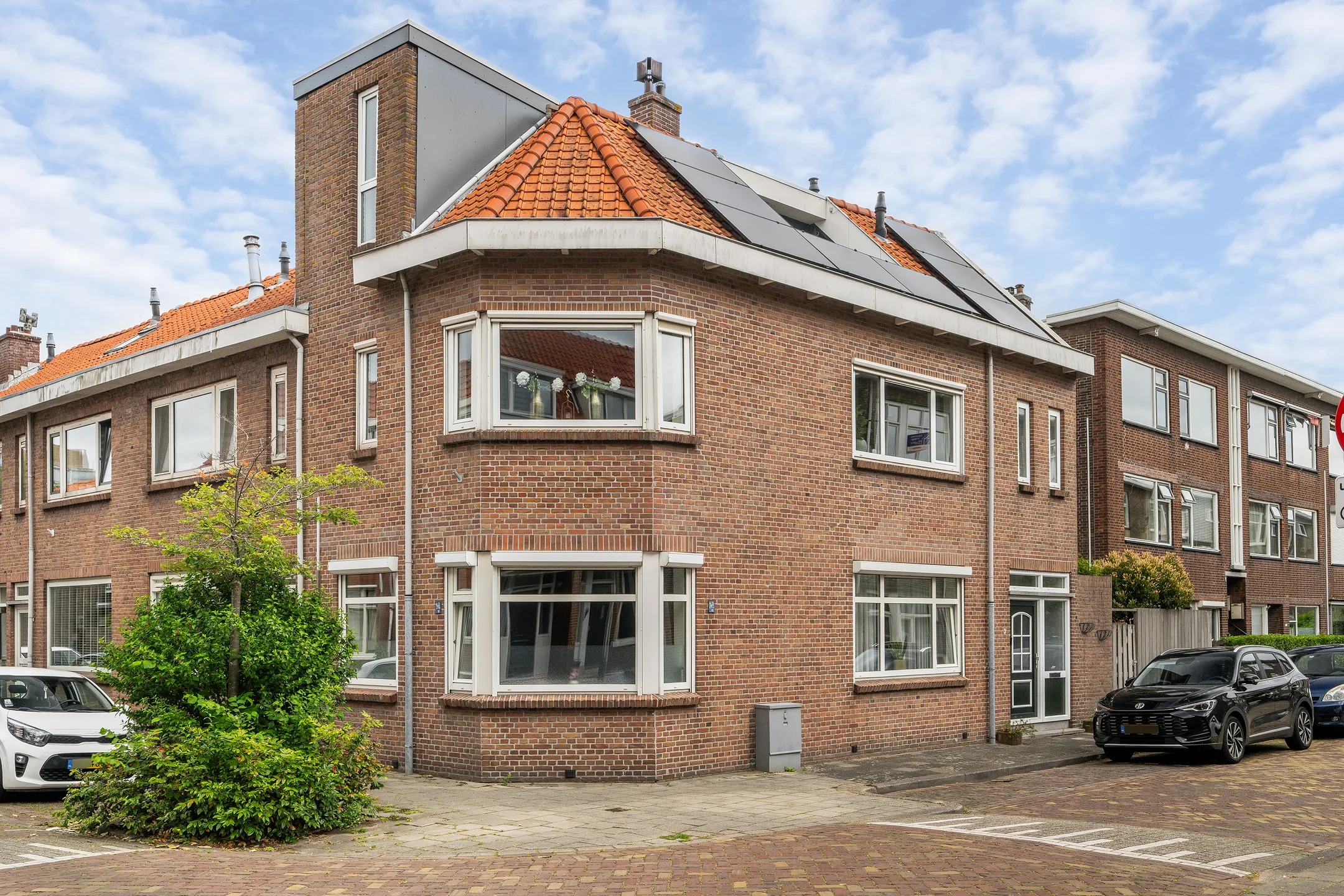 Hoekwoning Mr. Troelstrastraat 3 in Vlaardingen