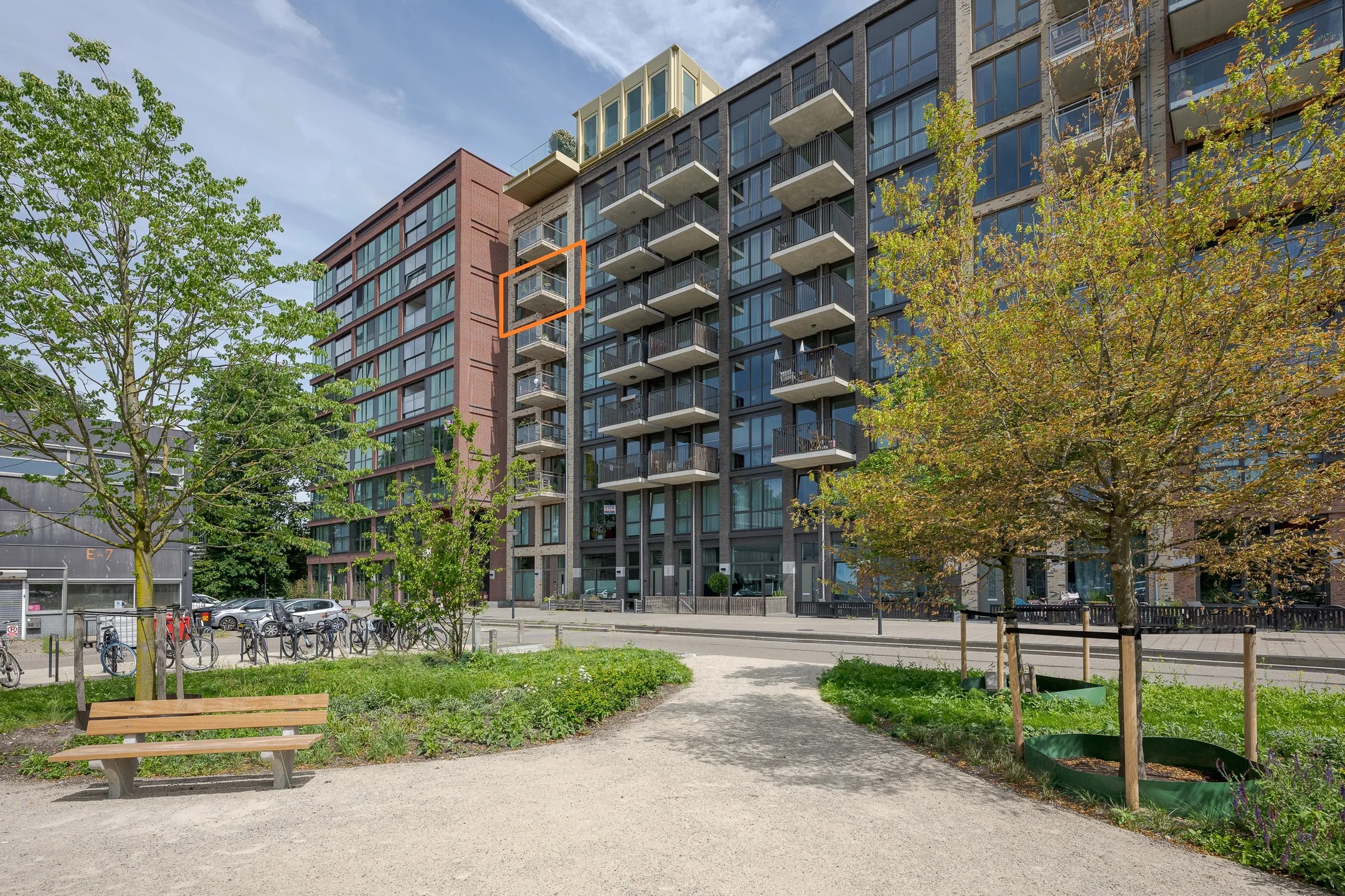 Portiekflat Ananasweg 118 Leiden