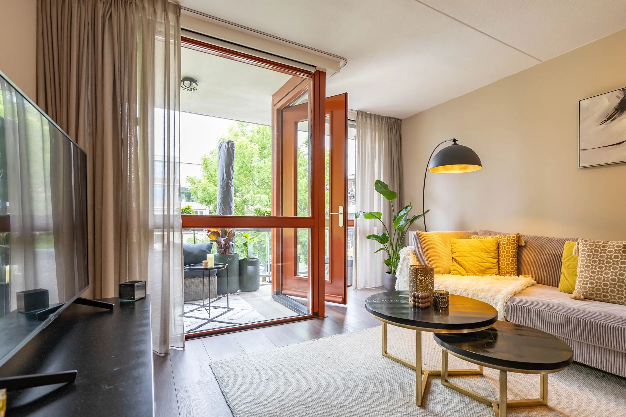 Portiekflat Rembrandt van Rijnstraat 115 in Groningen