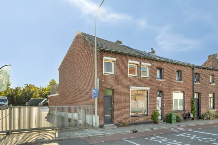 Halfvrijstaande woning Burgemeester Cortenstraat 68 in Maastricht