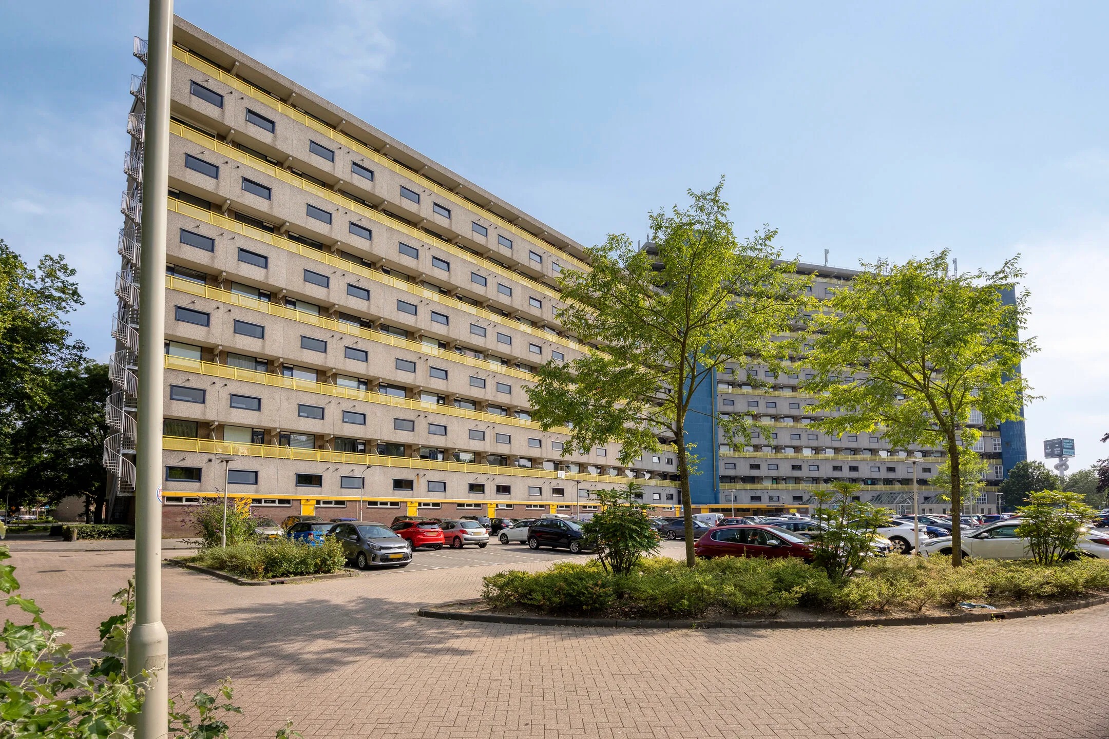 Galerijflat Dokter van Stratenweg 254 in Gorinchem