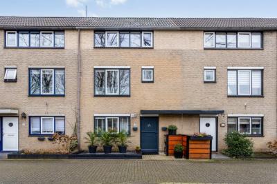 Eengezinswoning, tussenwoning Zadelmaker 13 in IJsselstein