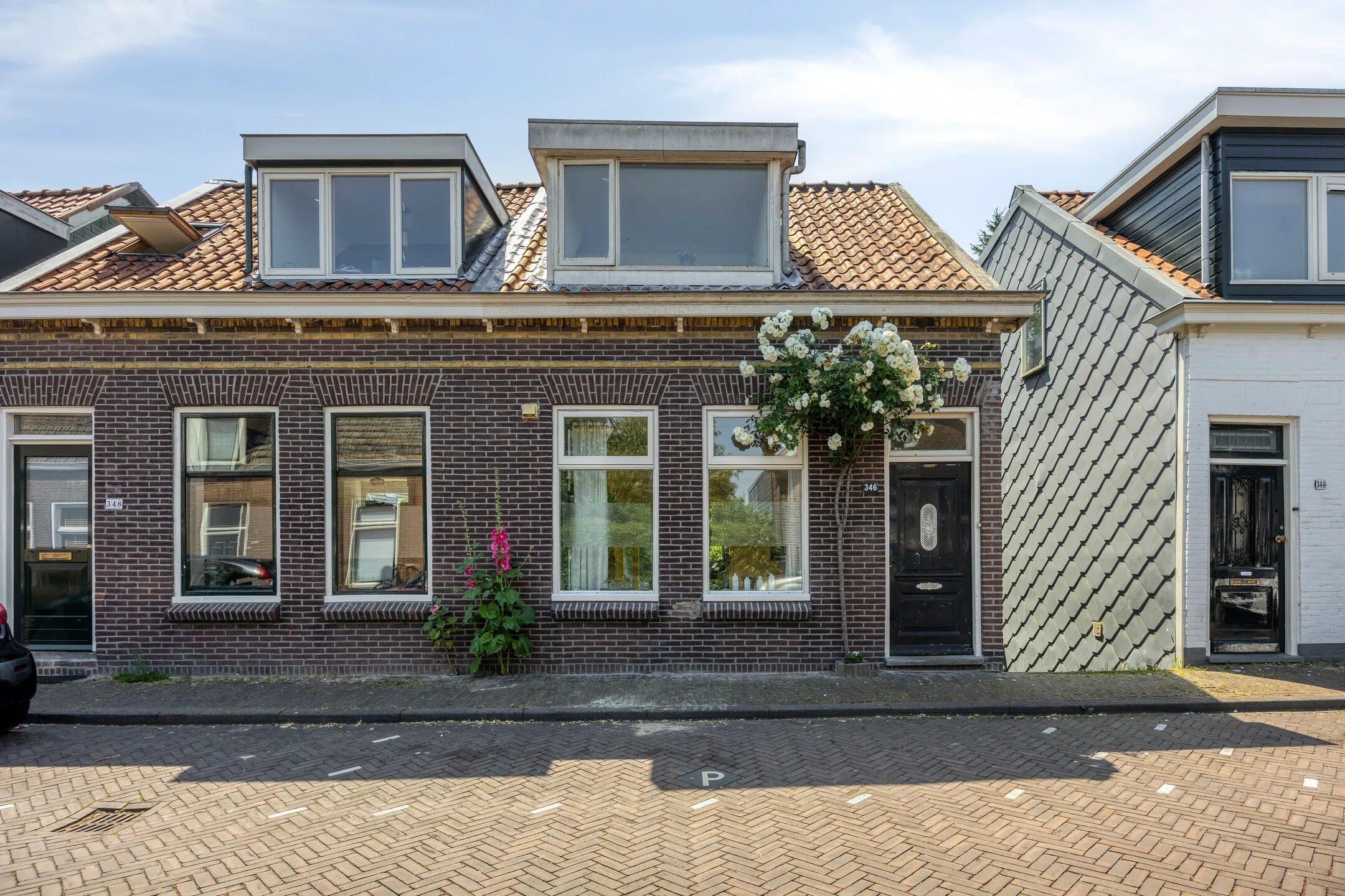 2-onder-1-kapwoning (dijkwoning) Zuiddijk 346 in Zaandam