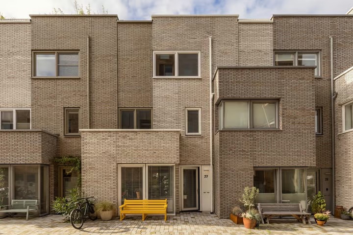 Tussenwoning Kruldistelstraat 27 in Amsterdam