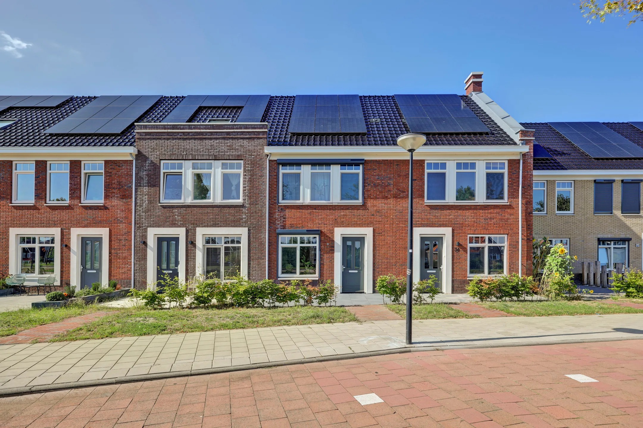 Tussenwoning Elementenweg 36 Spijkenisse