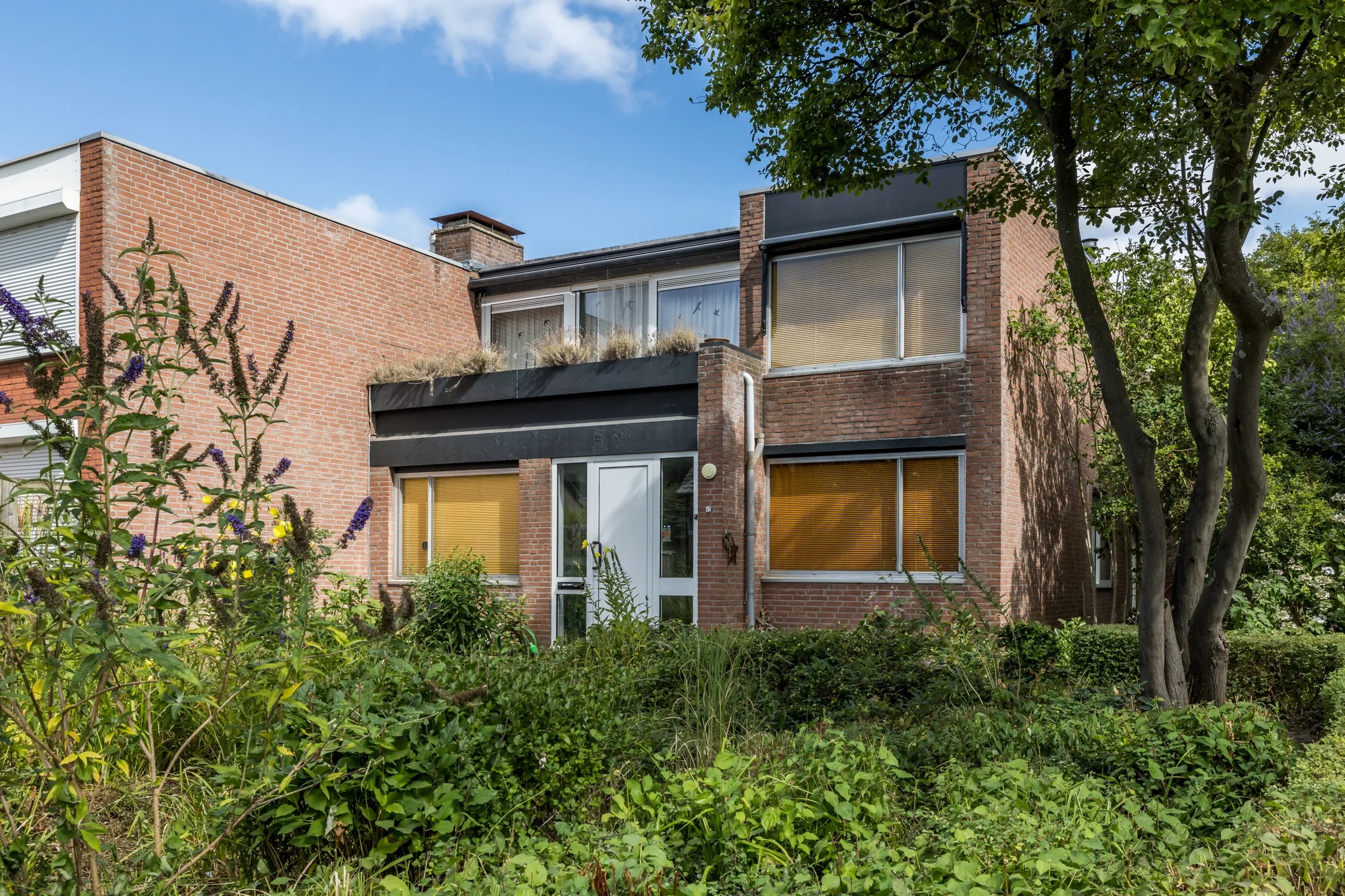 Hoekwoning Drossaertweide 67 in Oirsbeek