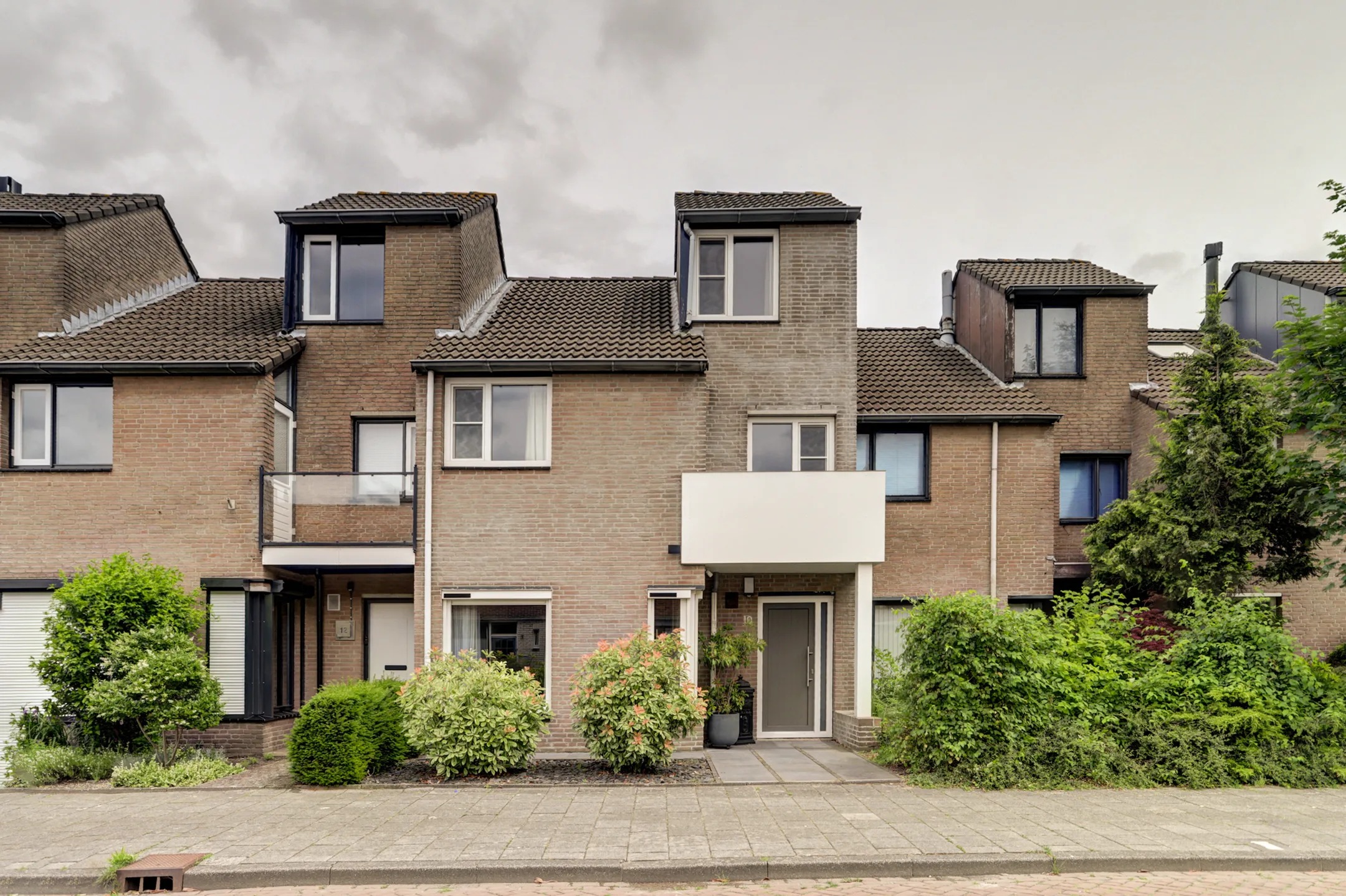 Tussenwoning Rector Buijselstraat 10 in Rijen