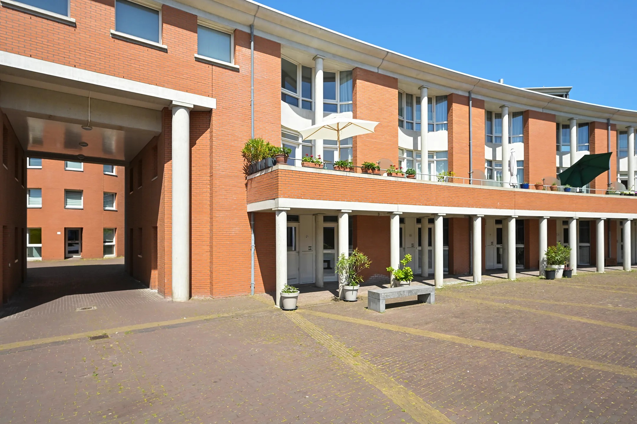 Hoekwoning Bocht van Guinea 21 in Den Haag