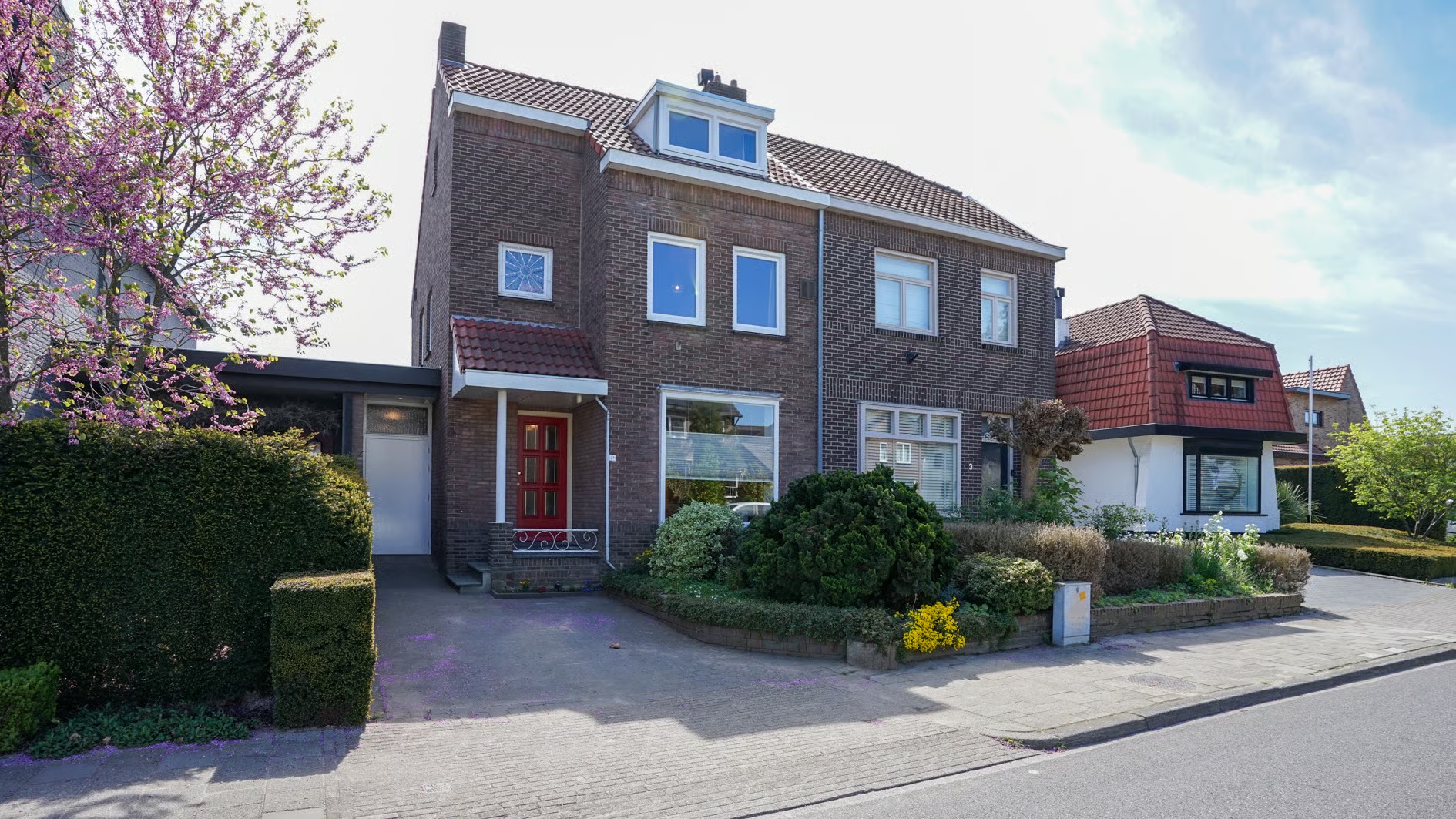 2-onder-1-kapwoning Carmelstraat 3 a in Beek