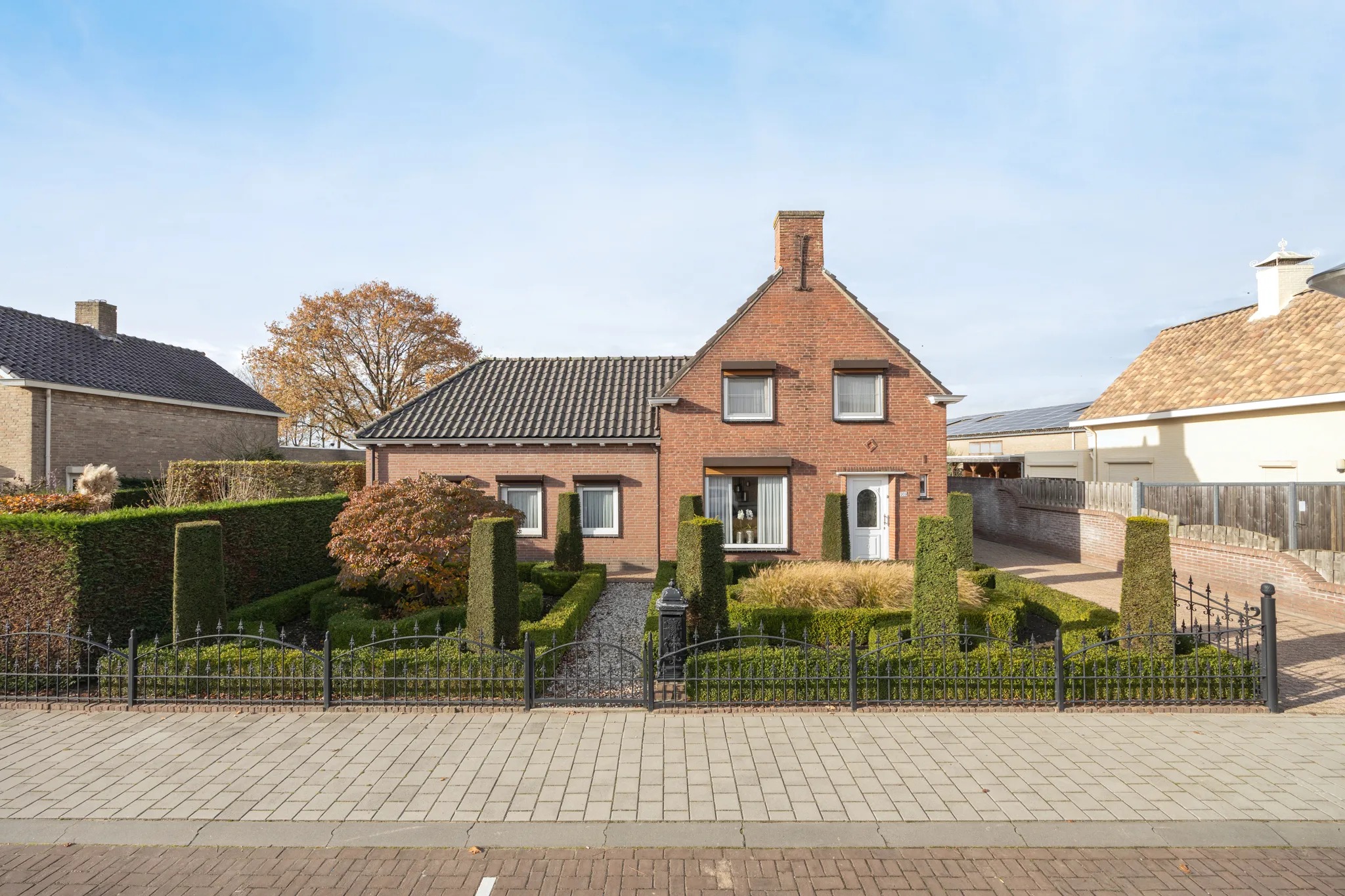 Vrijstaande woning Dorpsstraat 209 in St. Willebrord
