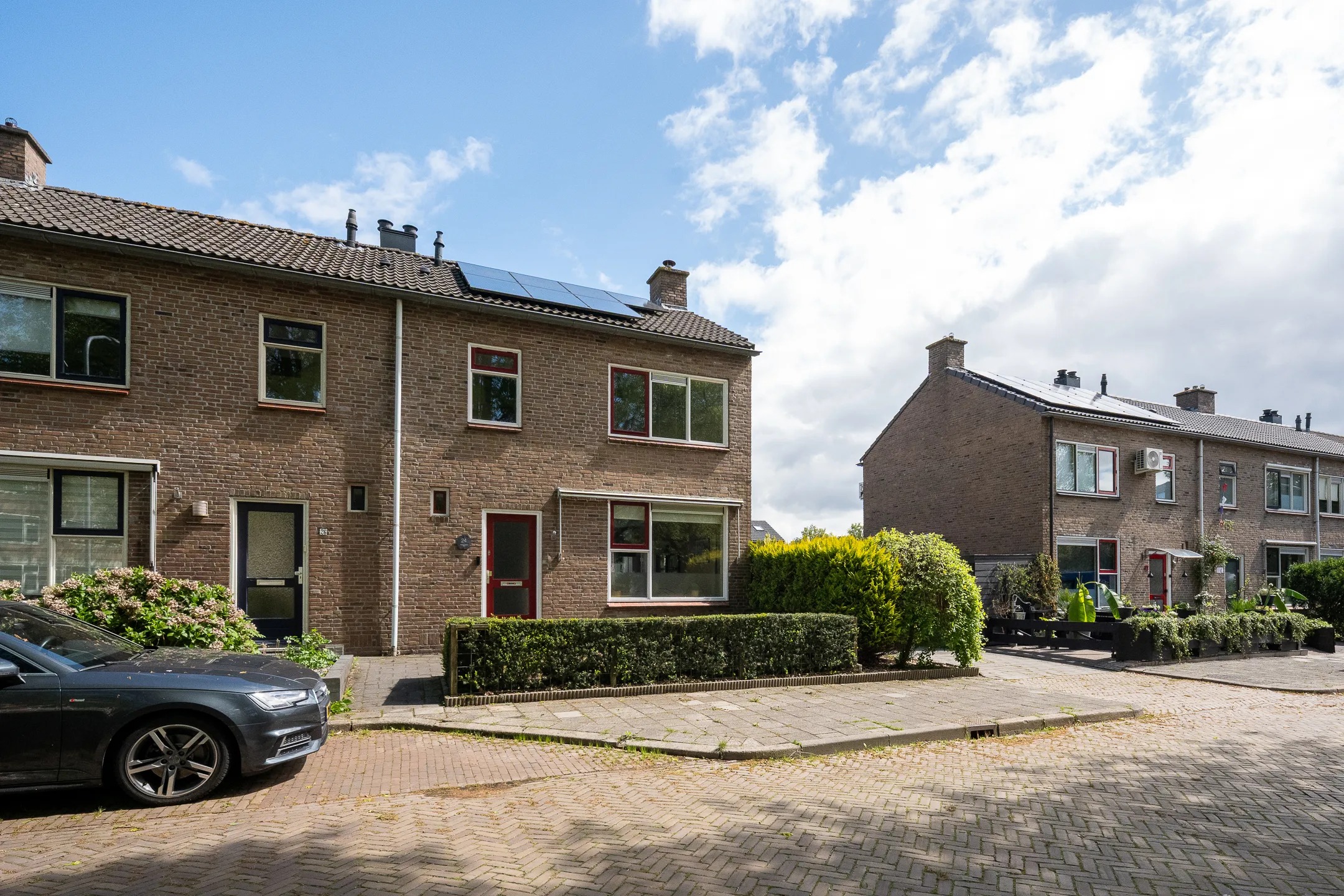 Hoekwoning Zuidenveld 24 in Assen