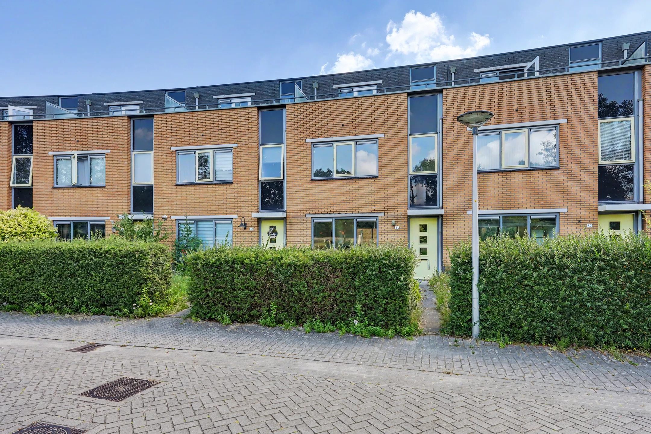 Tussenwoning Margaretha Roosenboomlaan 35 in Enschede