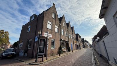 Benedenwoning Amsterdamsestraat 2 B in Muiden