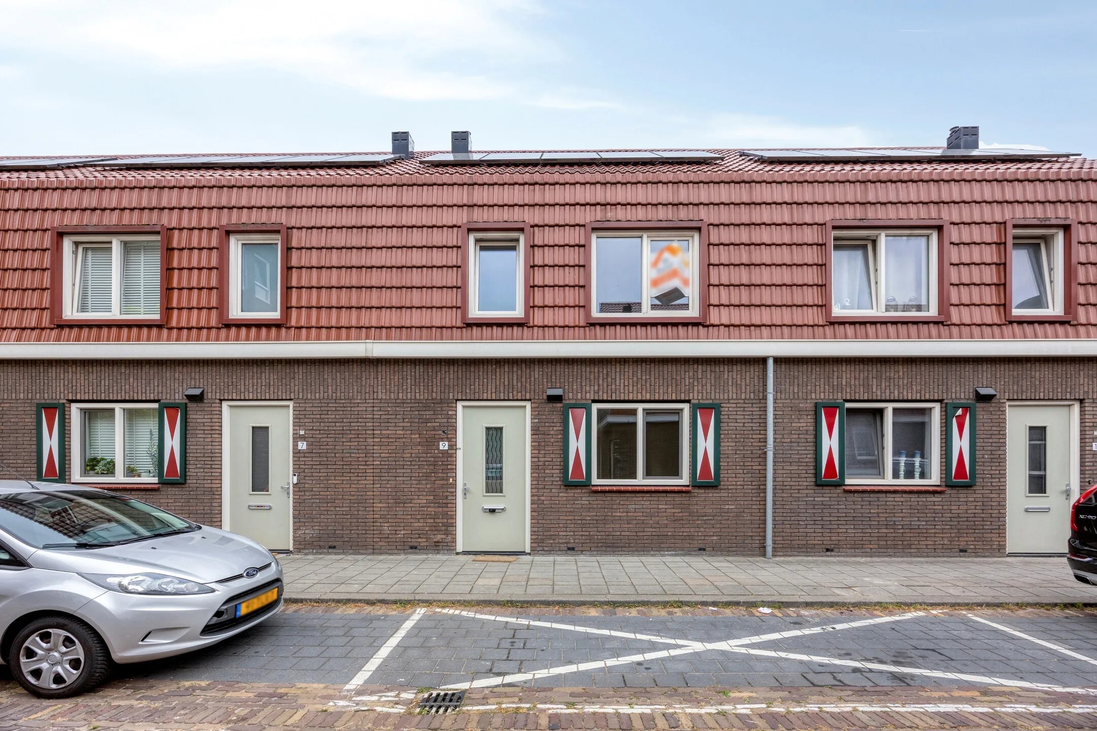 Tussenwoning Jozef Israëlsstraat 9 in Vlaardingen
