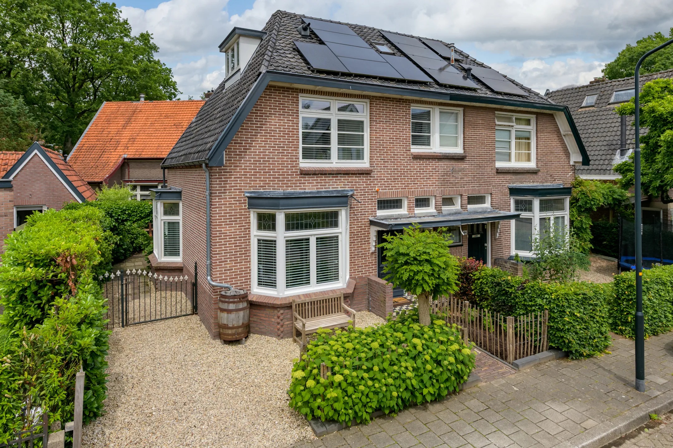 2-onder-1-kapwoning Middellaan 46 Apeldoorn