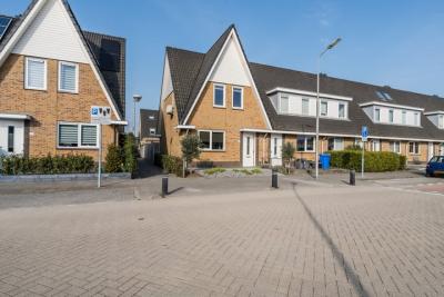 Eengezinswoning, hoekwoning Menuet 54 in Sliedrecht