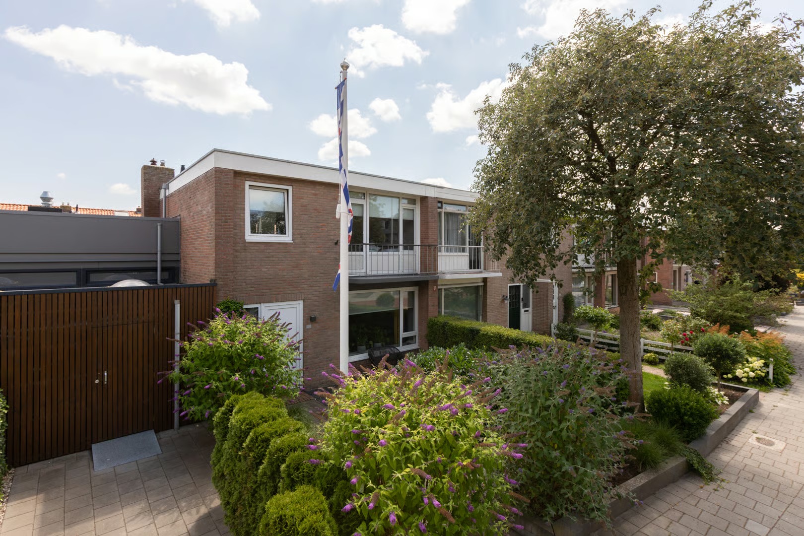 Tussenwoning Worp Tjaardastraat 115 in Sneek