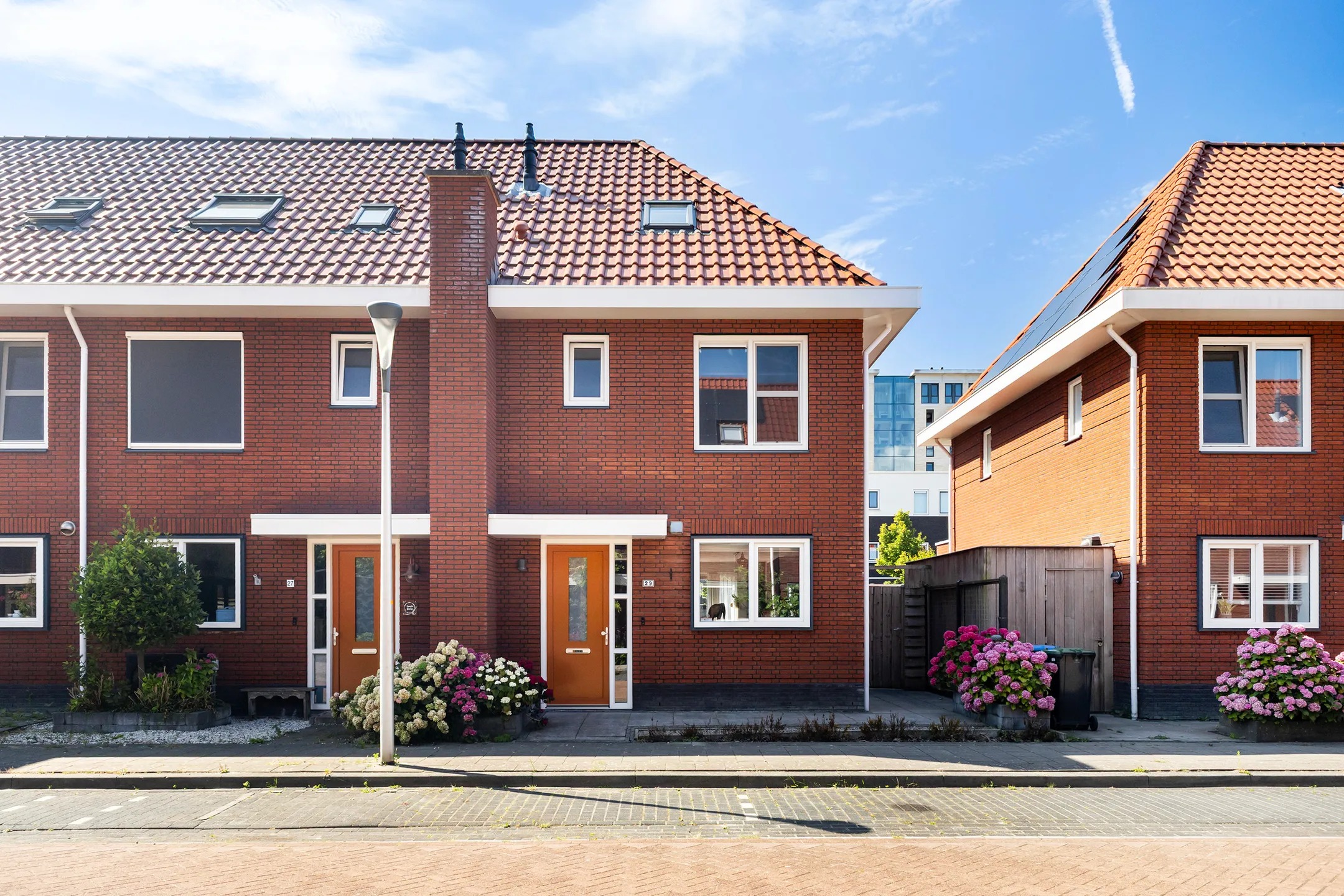 Hoekwoning Jan Luykenstraat 29 in Leeuwarden