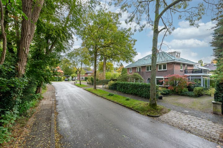 2-onder-1-kapwoning Oirschotlaan 17 in Zeist