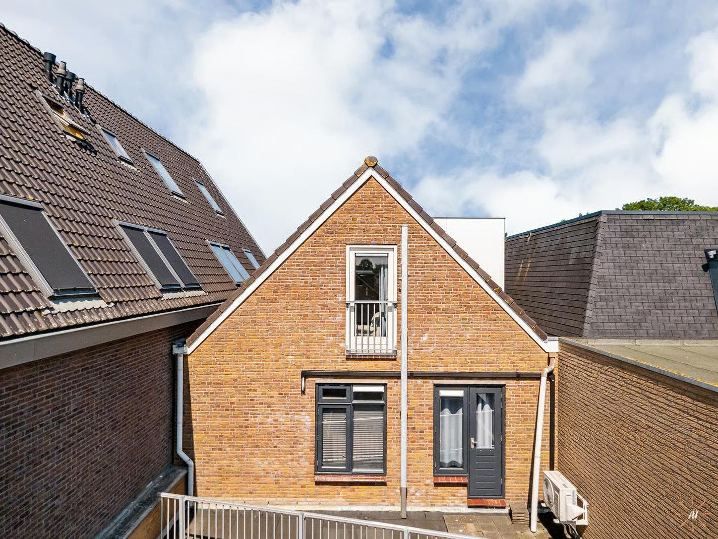 Bovenwoning Bernhardstraat 7 B in Zegveld
