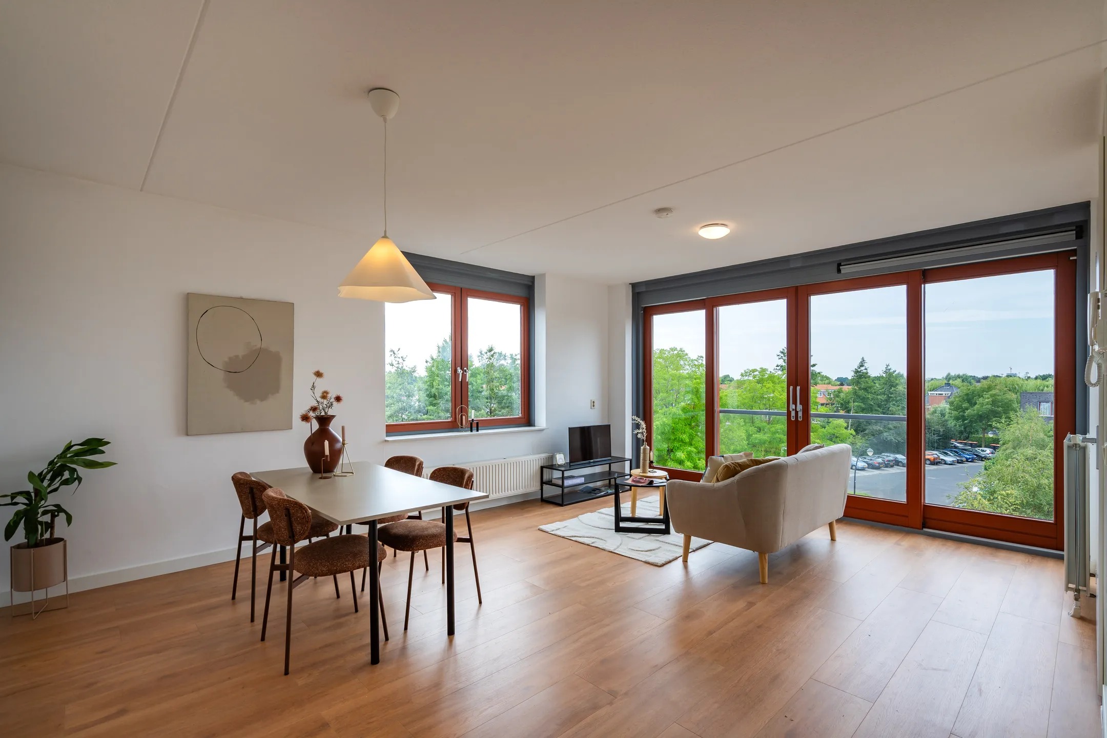 Galerijflat Amendijk 107 in Hooglanderveen