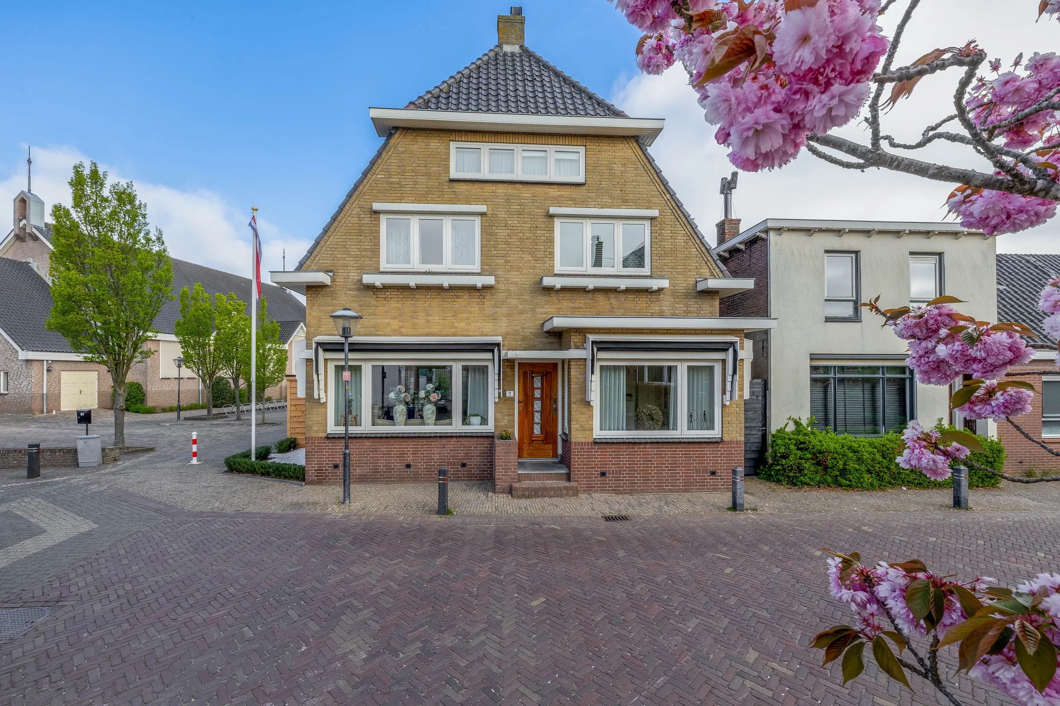 Vrijstaande woning Dorpsstraat 71 in Benthuizen