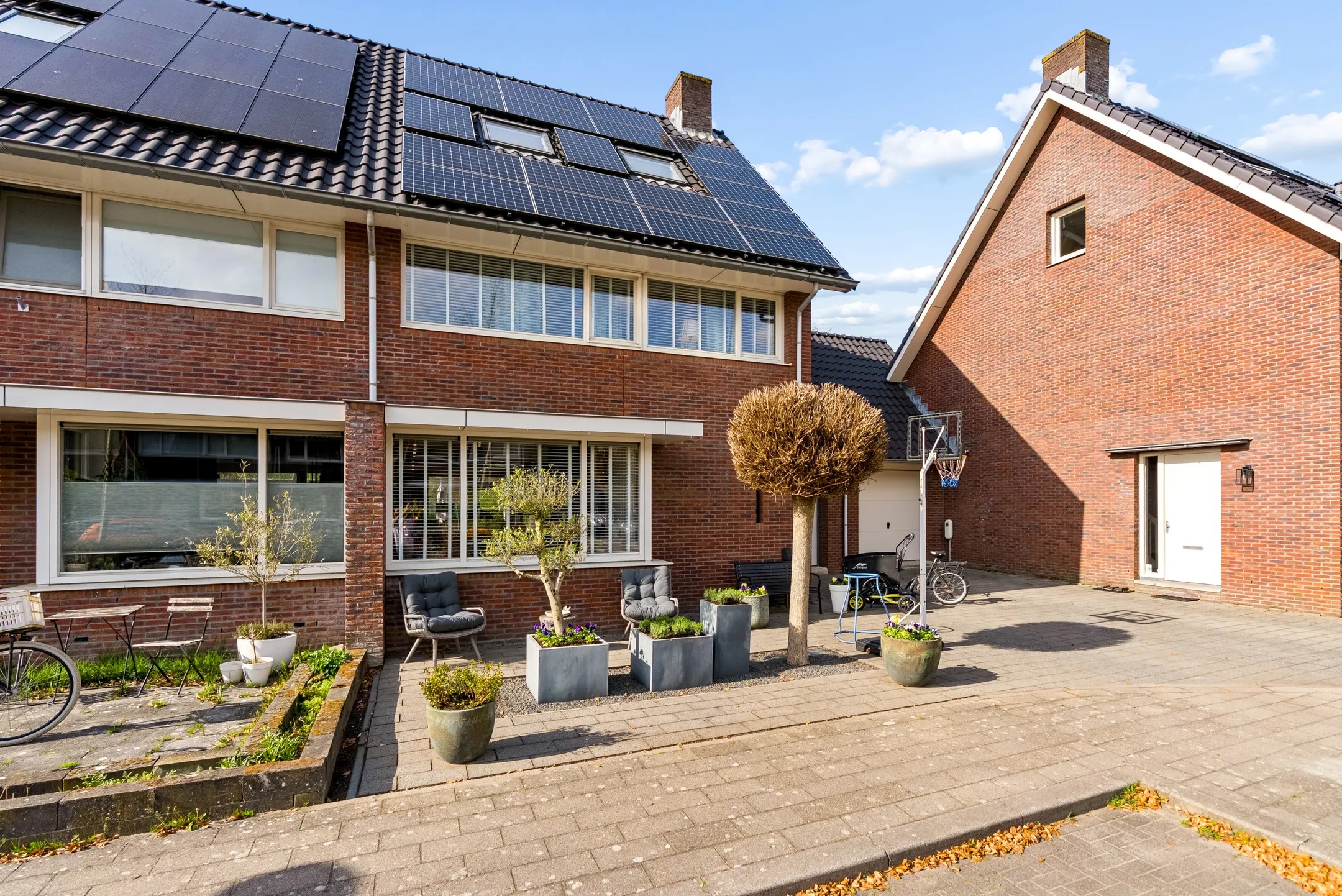 Hoekwoning Sprietzeil 42 in Almere