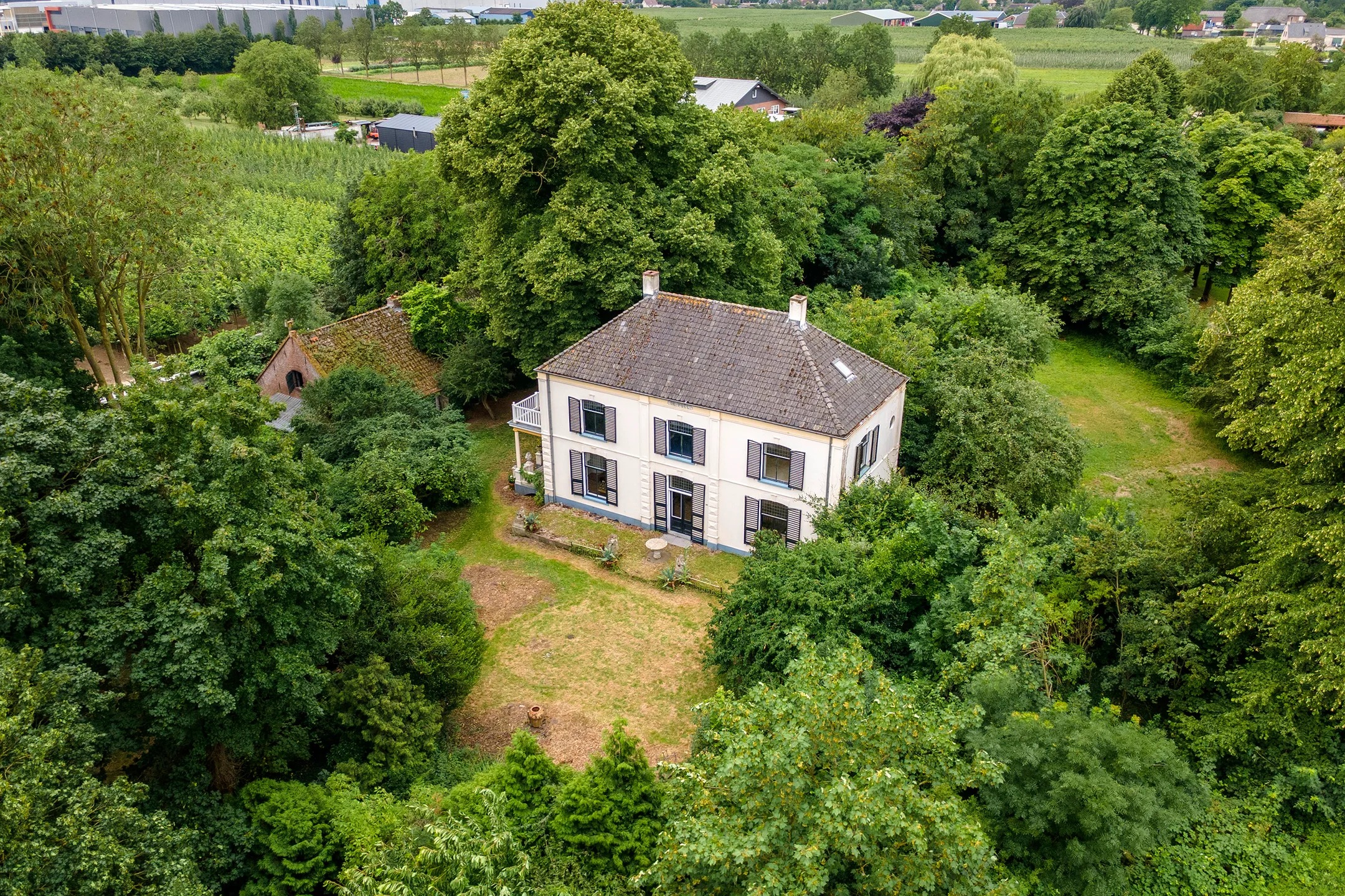 Vrijstaande woning (dijkwoning) Rijnbandijk 151 in Kesteren