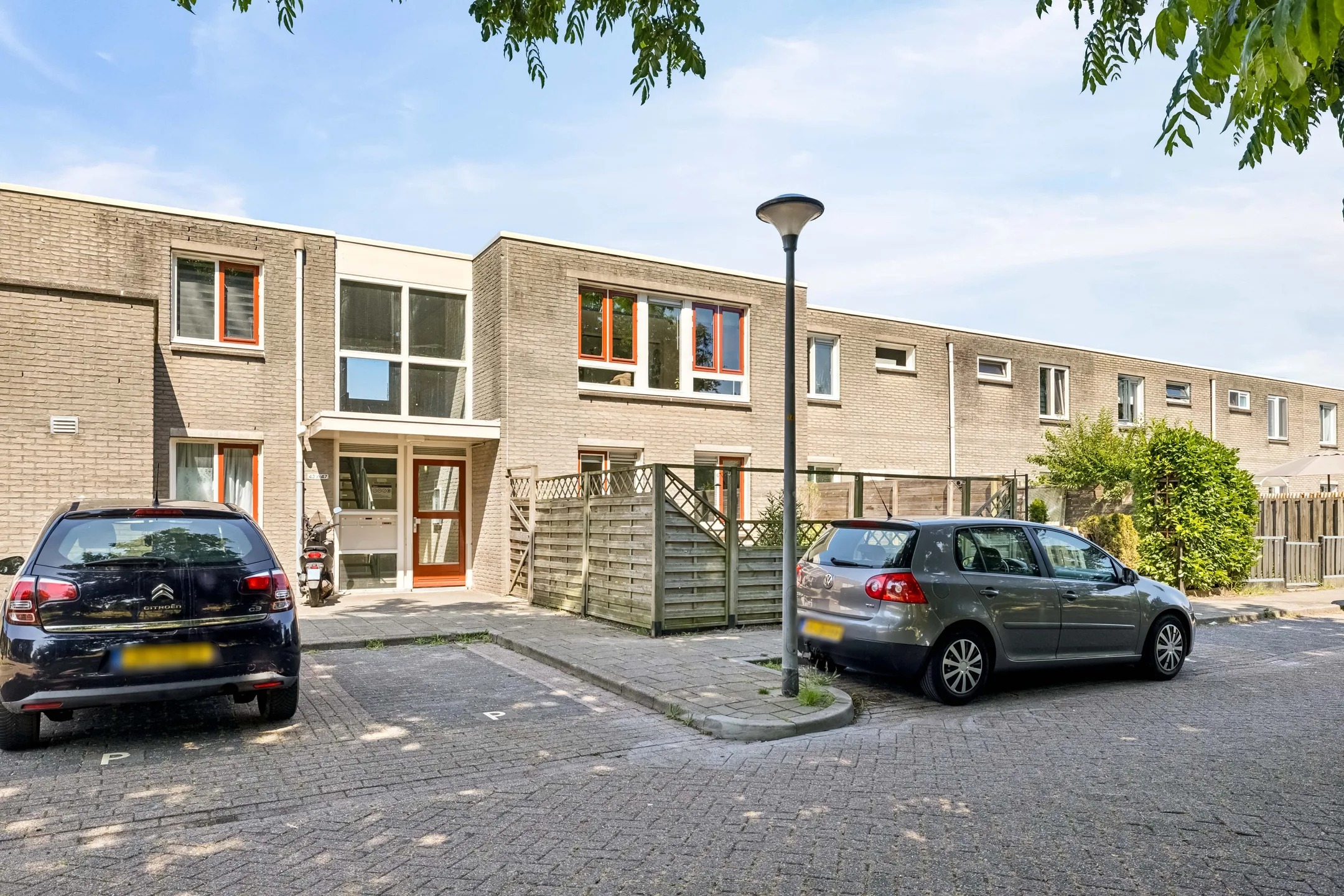 Beneden + bovenwoning Tuinkersstraat 47 in Almere